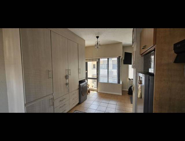 1 BEDROOM PROPERTY TO RENT IN FERNDALE